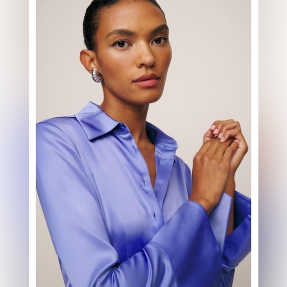 Reformation Samara Satin Shirt in Jacaranda - Picture 2 of 12